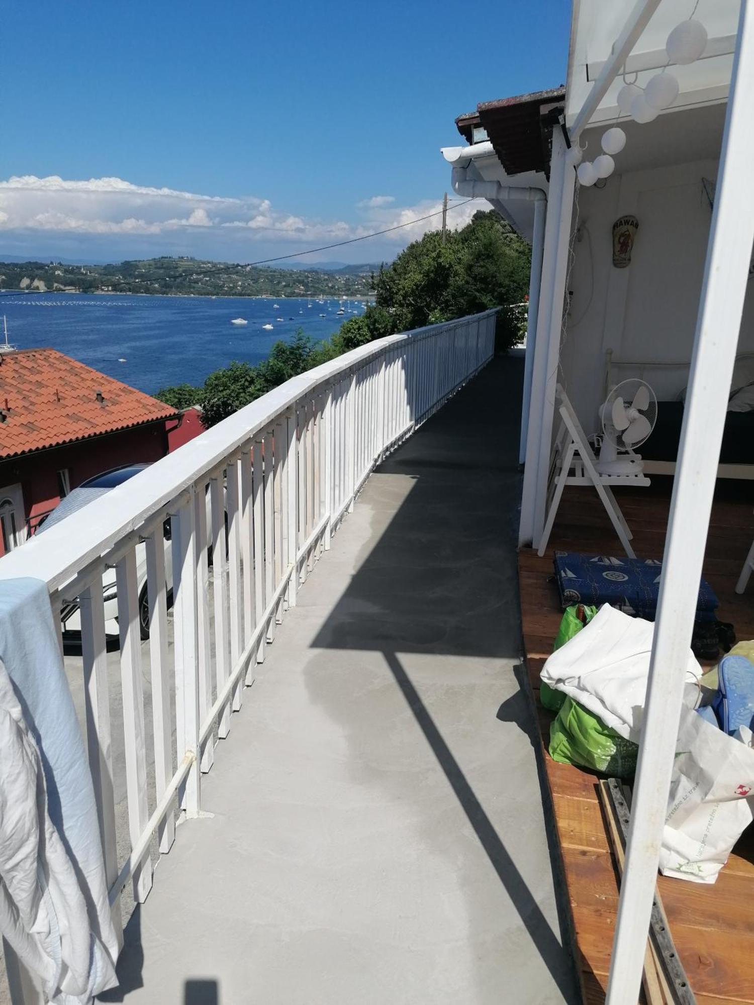 Sunrise Seaview Apartment Fiesa Piran Extérieur photo